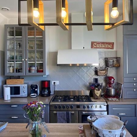 Appartement Avec Jardin En Ville ลีล-ซูร์-ลา-ซอร์ก ภายนอก รูปภาพ